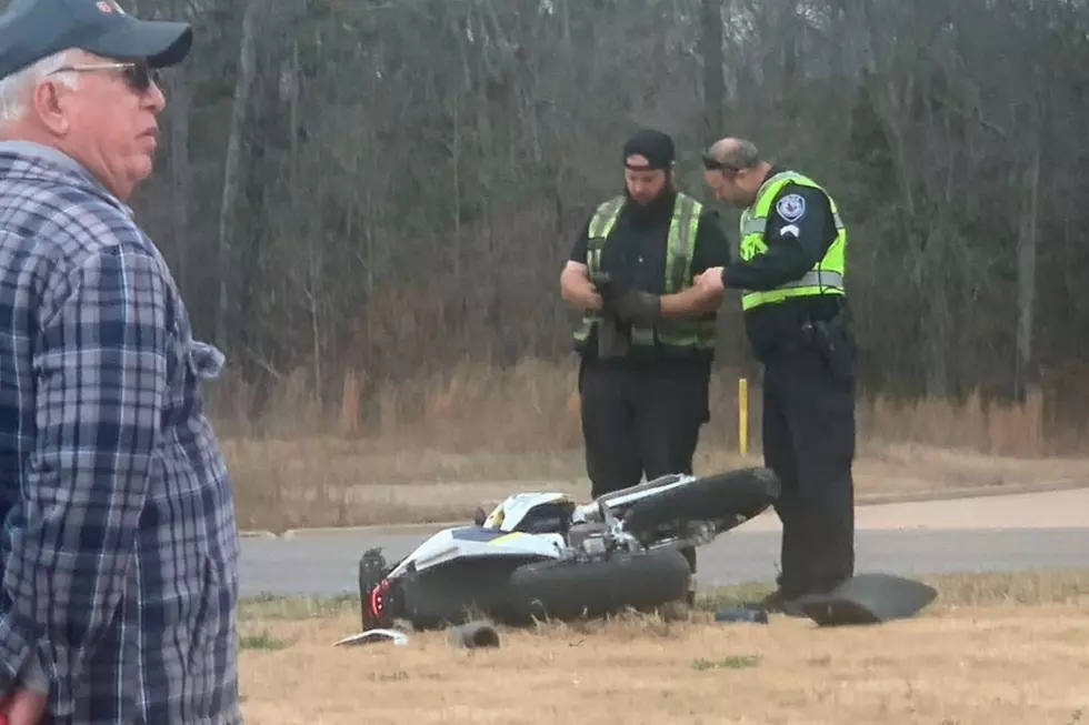 OFFICIAL: Tyler, TX Police Say Driver Sustained Injuries in Crash, Not Fatal