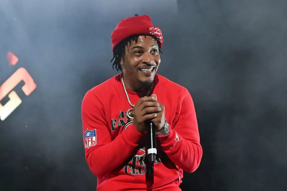 T.I. Gets Booed During First Paid Gig as Comedian – Watch